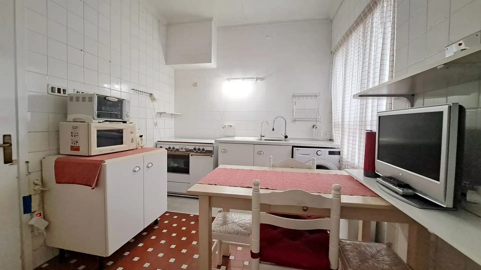 Küche von Wohnung zum Verkauf in Bilbao  mit Heizung und Balkon