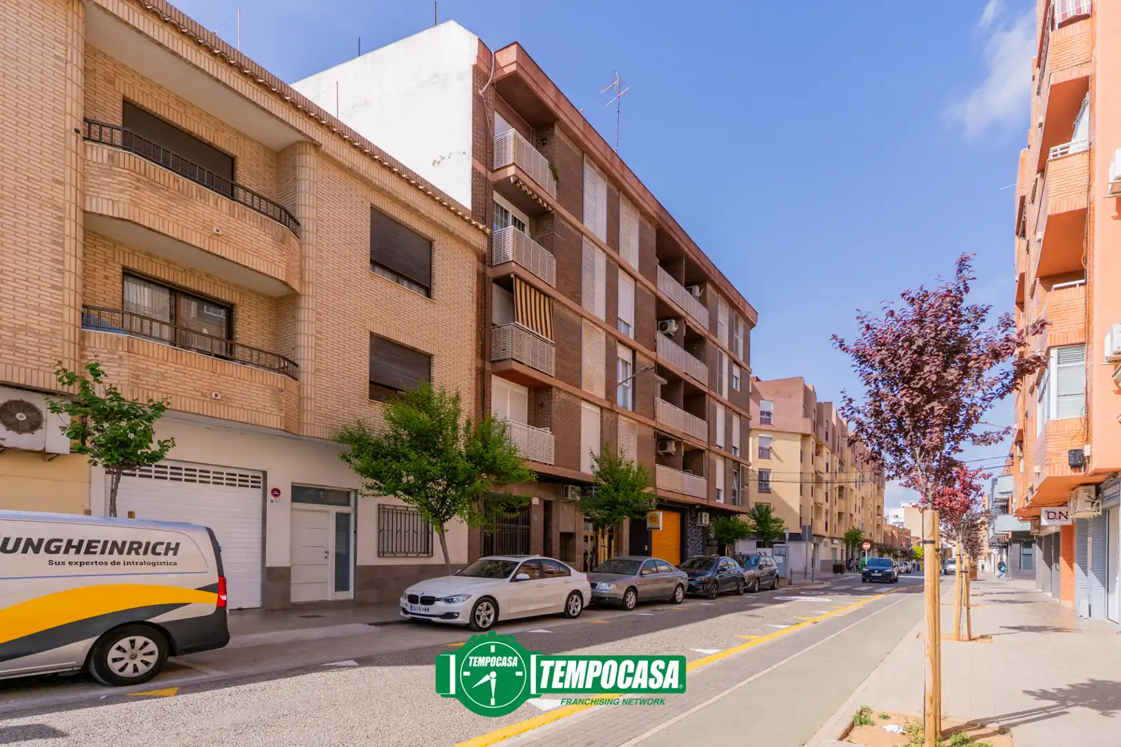 Vista exterior de Piso en venta en Silla con Aire acondicionado, Calefacción y Amueblado