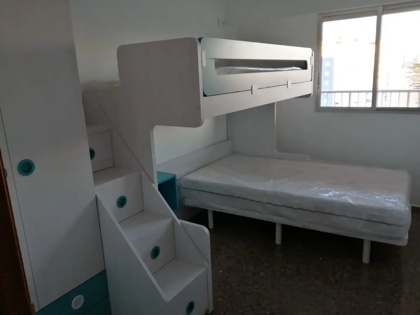 Habitación de Apartamento de alquiler en Cullera con Terraza, Amueblado y Horno