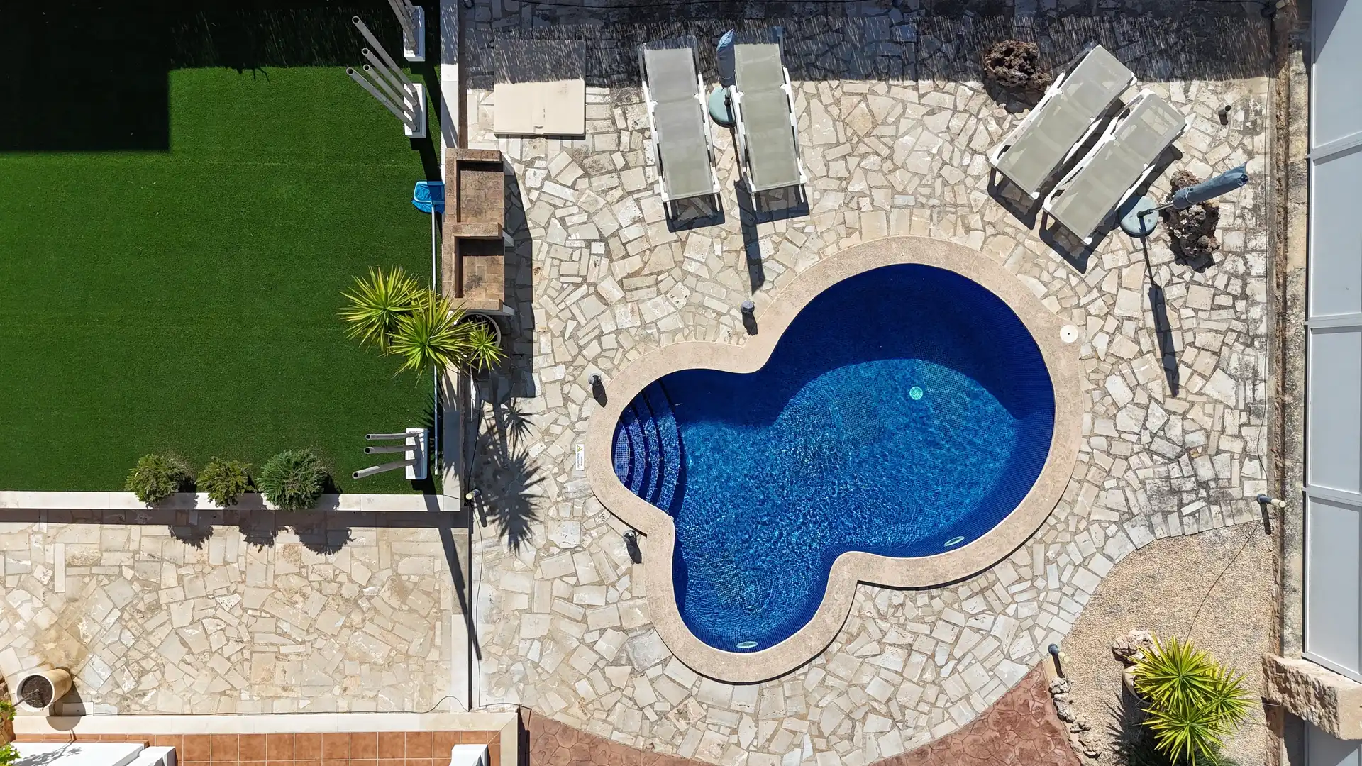 Schwimmbecken von Country house zum Verkauf in Llucmajor mit Klimaanlage, Abstellraum und Schwimmbad