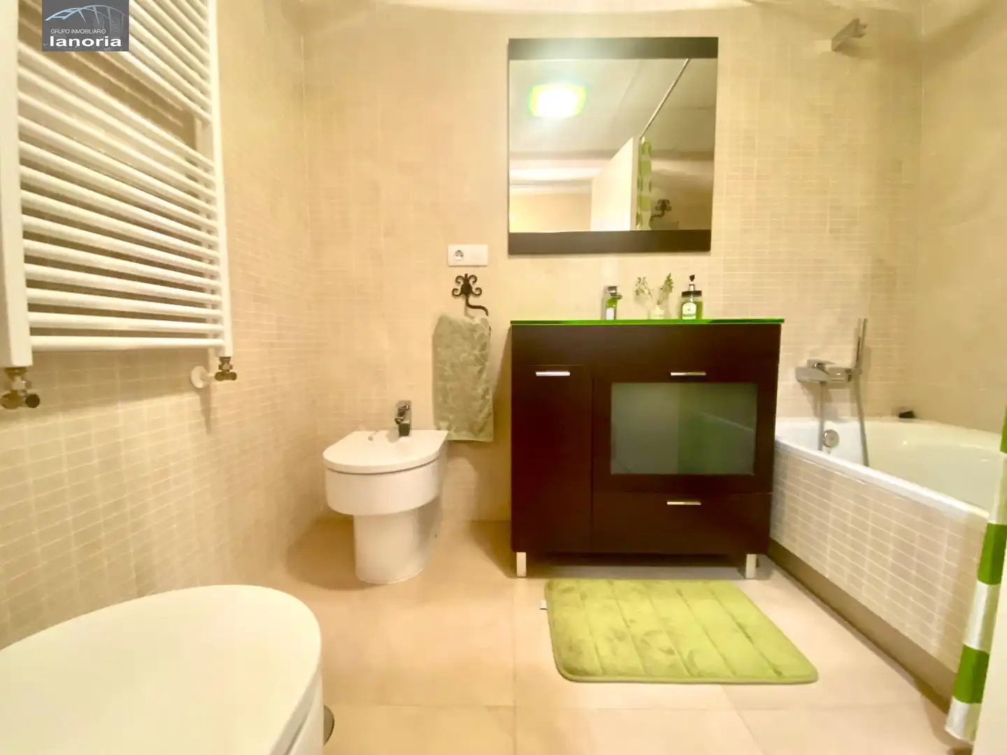 Baño de Piso en venta en Albacete con Aire acondicionado, Calefacción y Amueblado