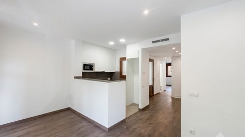 Foto 2 de Piso en venta en Sant Antoni, Barcelona Capital