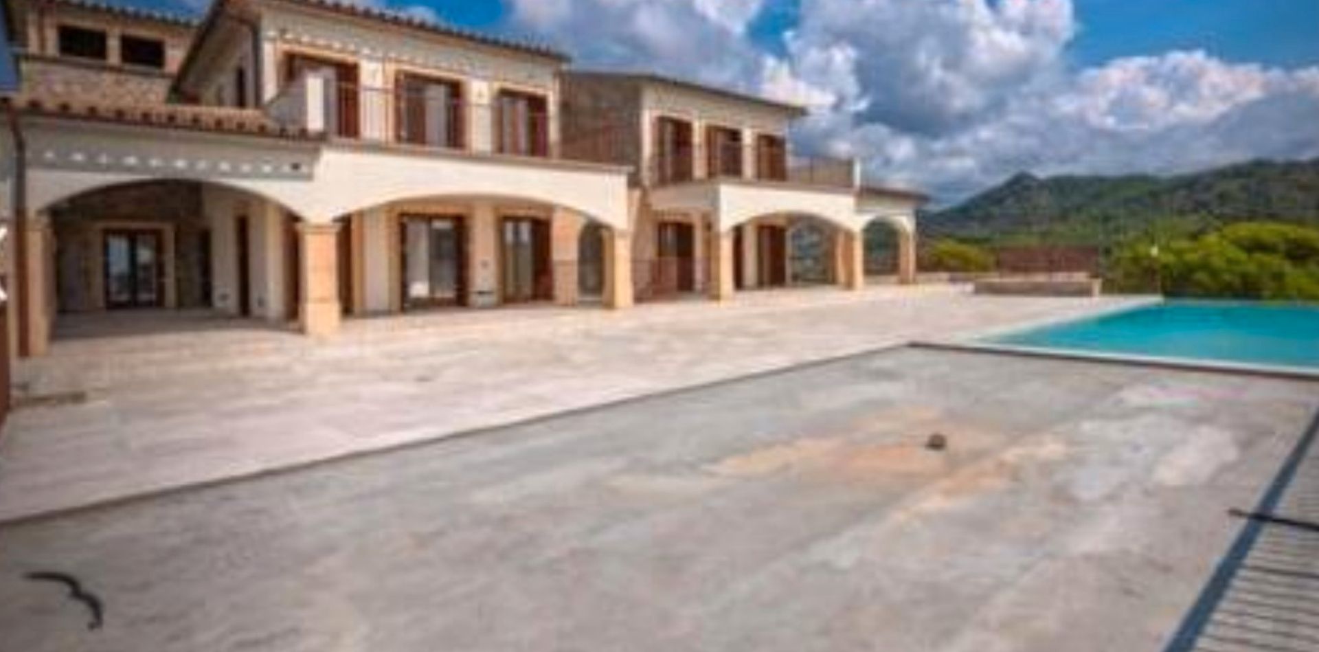 Vista exterior de Finca rústica en venda en Andratx amb Jardí privat, Terrassa i Traster