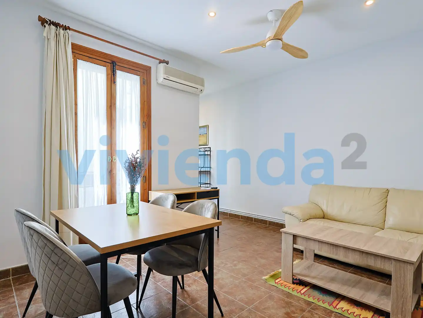 Sala de estar de Piso de alquiler en Madrid con Aire acondicionado, Calefacción y Balcón