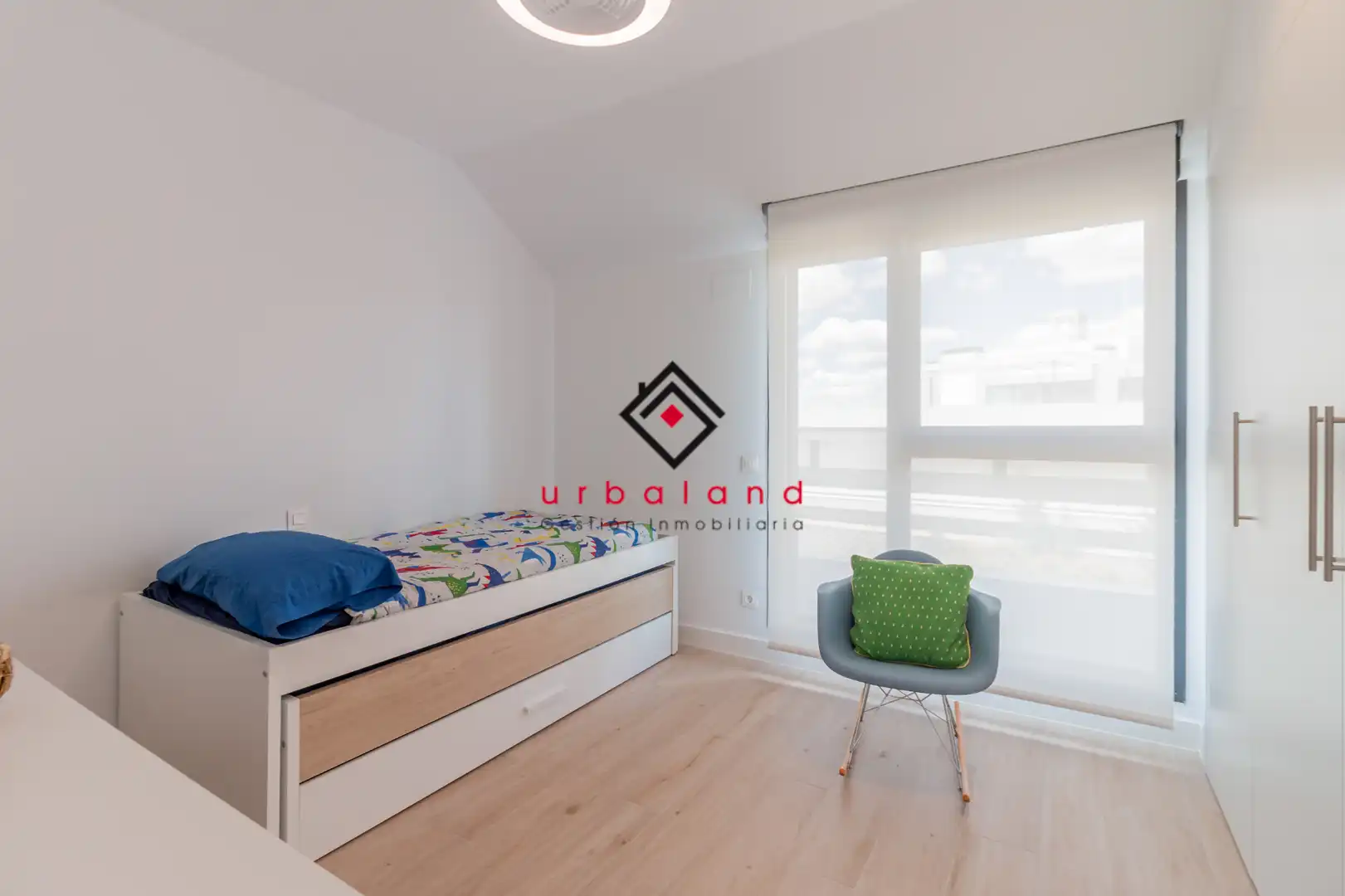 Semi-detached house with pool for sale in Calle de Cosme Damián Churruca, imagen 34