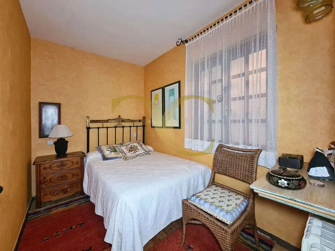 Habitación de Casa o chalet en venta en Caso con Calefacción, Jardín privado y Terraza