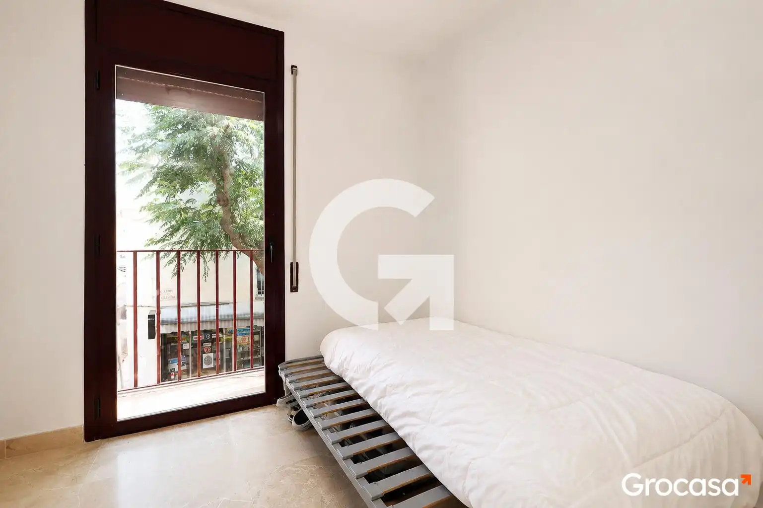 Habitación de Piso en venta en Rubí con Aire acondicionado, Horno y Balcón