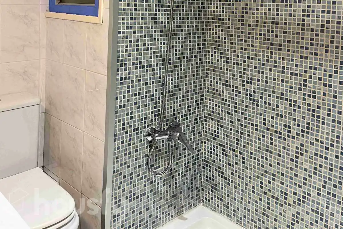 Bathroom of Attic for sale in Santa Margarida de Montbui  with Air Conditioner, Heating and Terrace