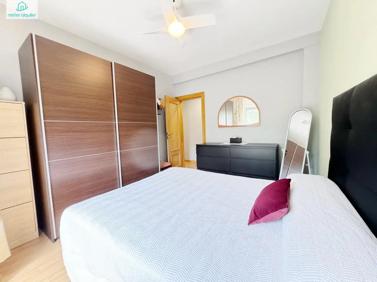 Schlafzimmer von Wohnung zur Miete in Sant Joan d'Alacant mit Klimaanlage, Heizung und Möbliert