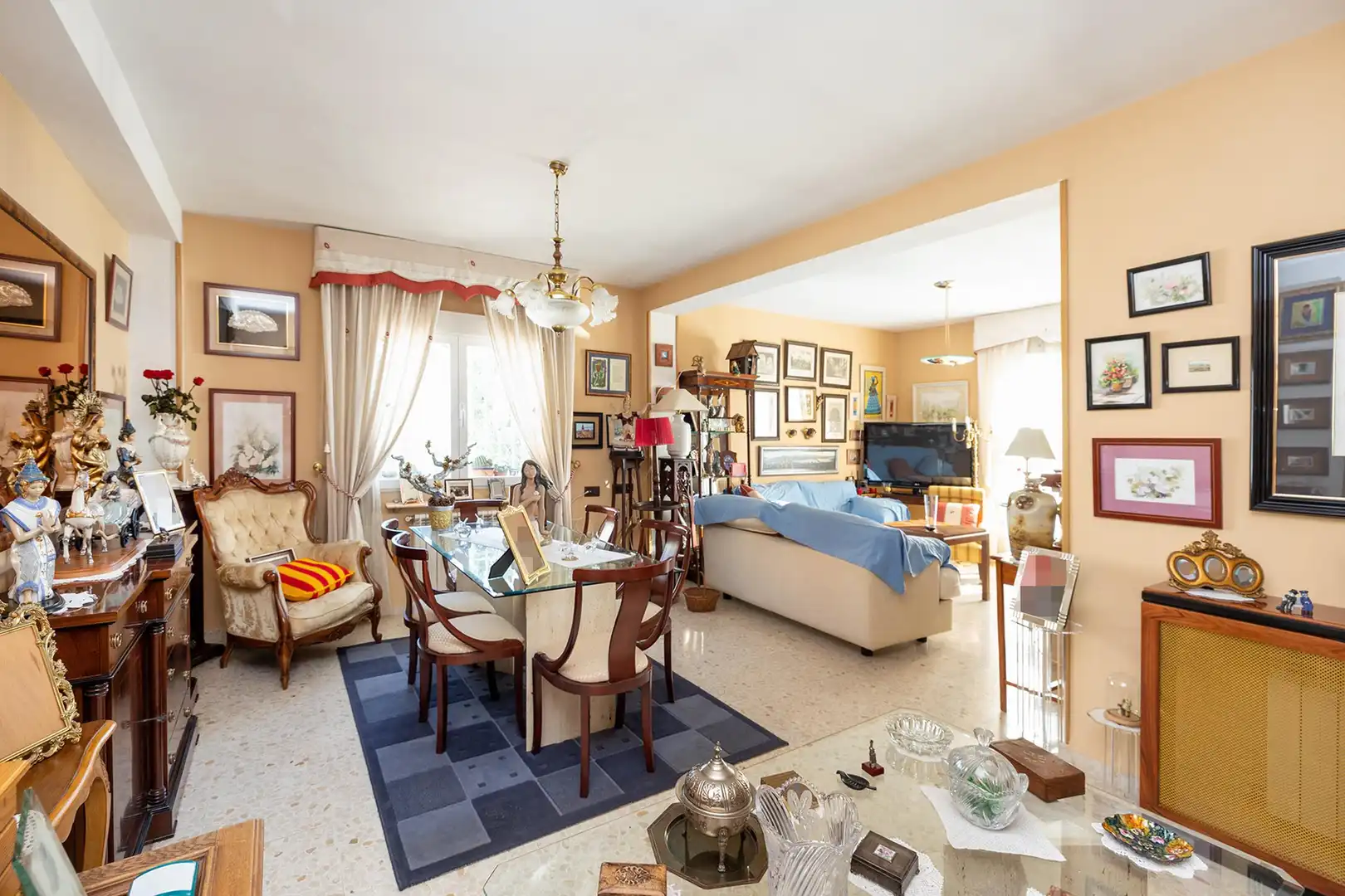 Wohnzimmer von Einfamilien-Reihenhaus zum Verkauf in Benalúa de las Villas mit Balkon