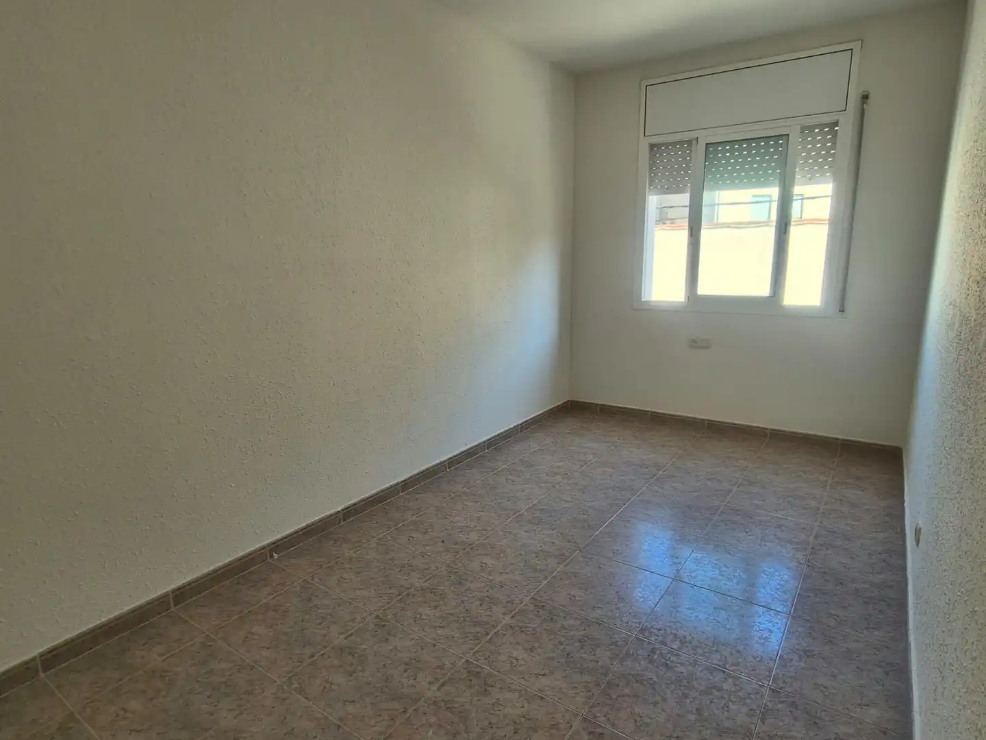 Habitación de Casa adosada en venta en Castellet i la Gornal con Calefacción