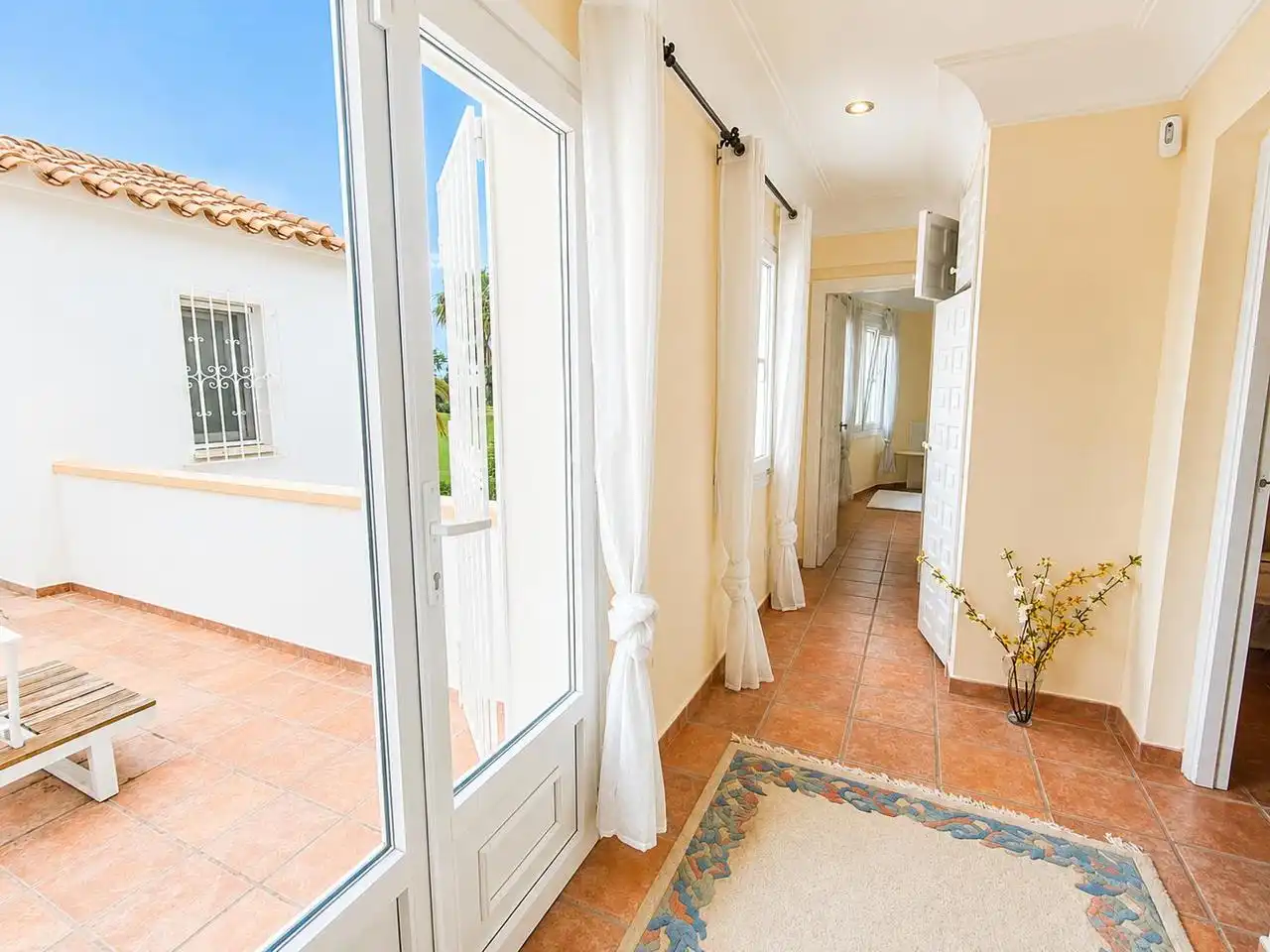 Casa o chalet en venta en Oliva con Terraza y Piscina comunitaria