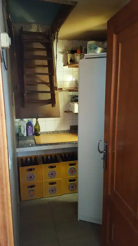 Cuina de Local en venda en Pontevedra Capital  amb Moblat