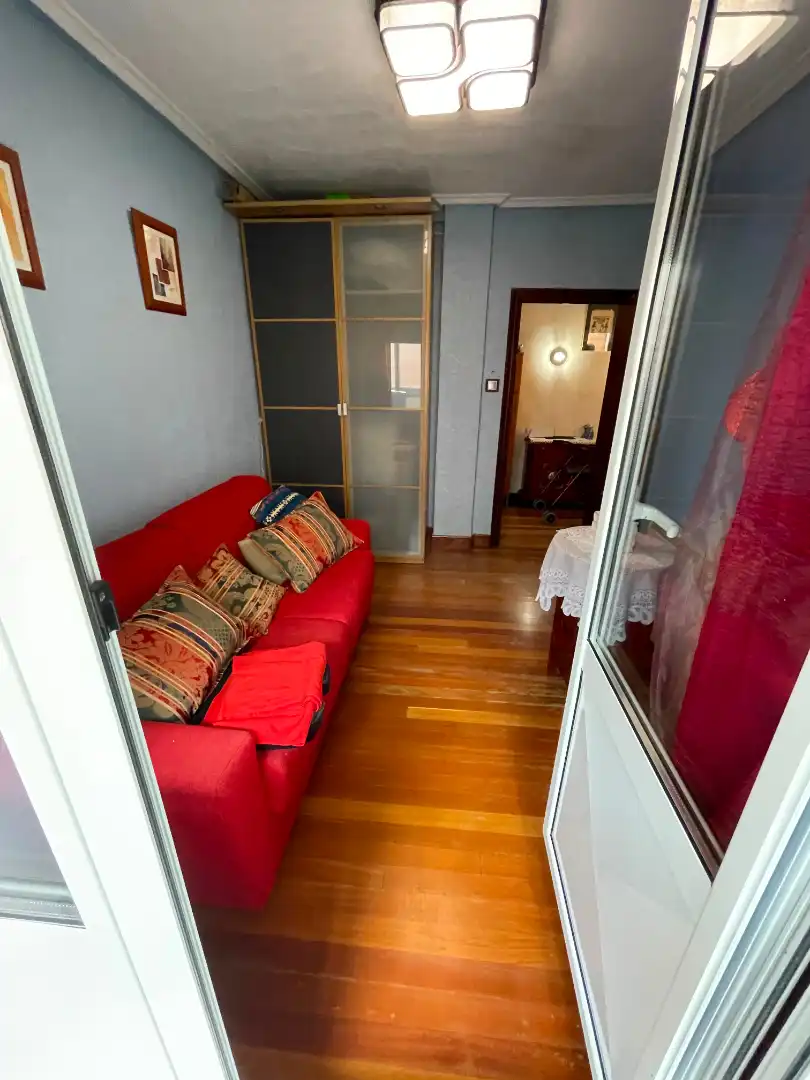 Habitación de Piso en venta en Barakaldo  con Calefacción, Parquet y Amueblado
