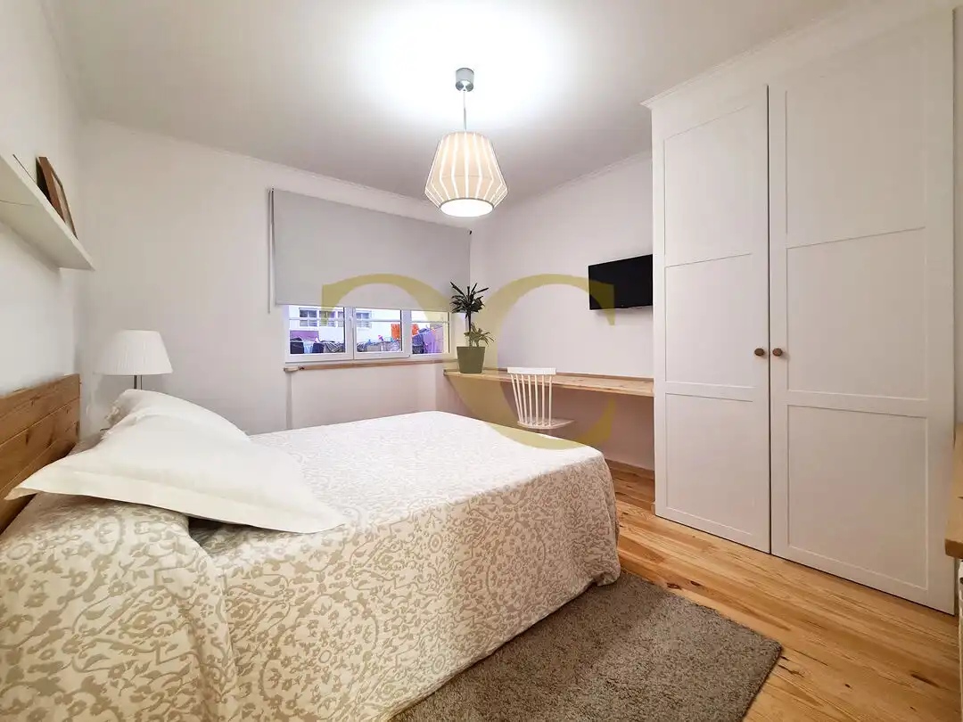 Habitación de Piso en venta en Gijón  con Calefacción, Terraza y Balcón