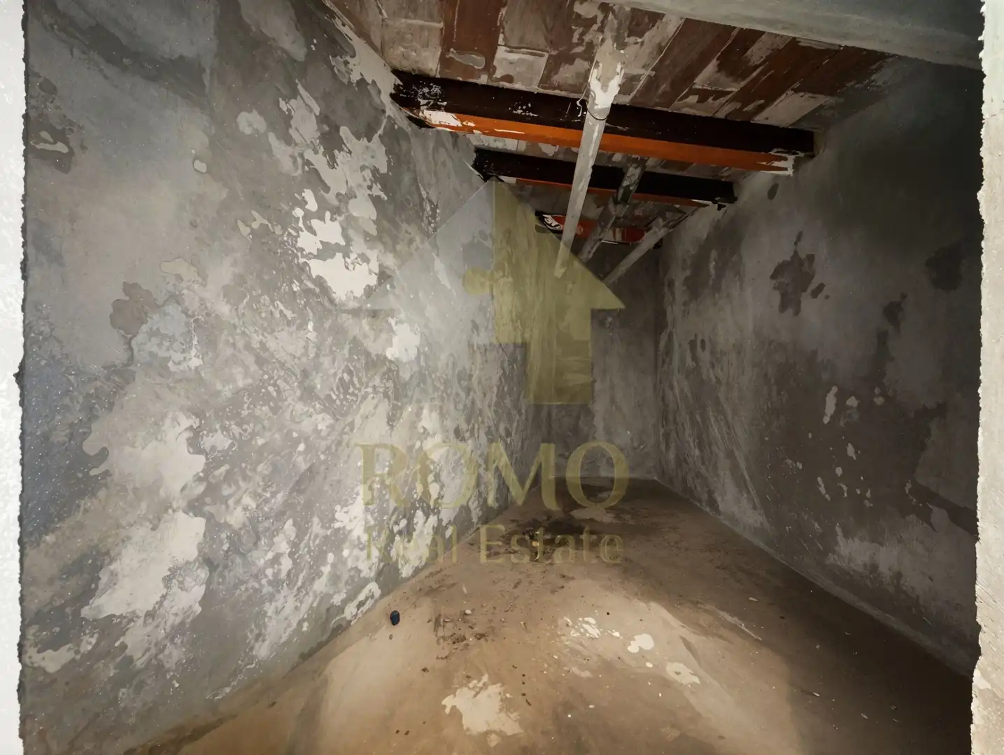 Casa adosada en venta en Terrassa con Terraza y Trastero