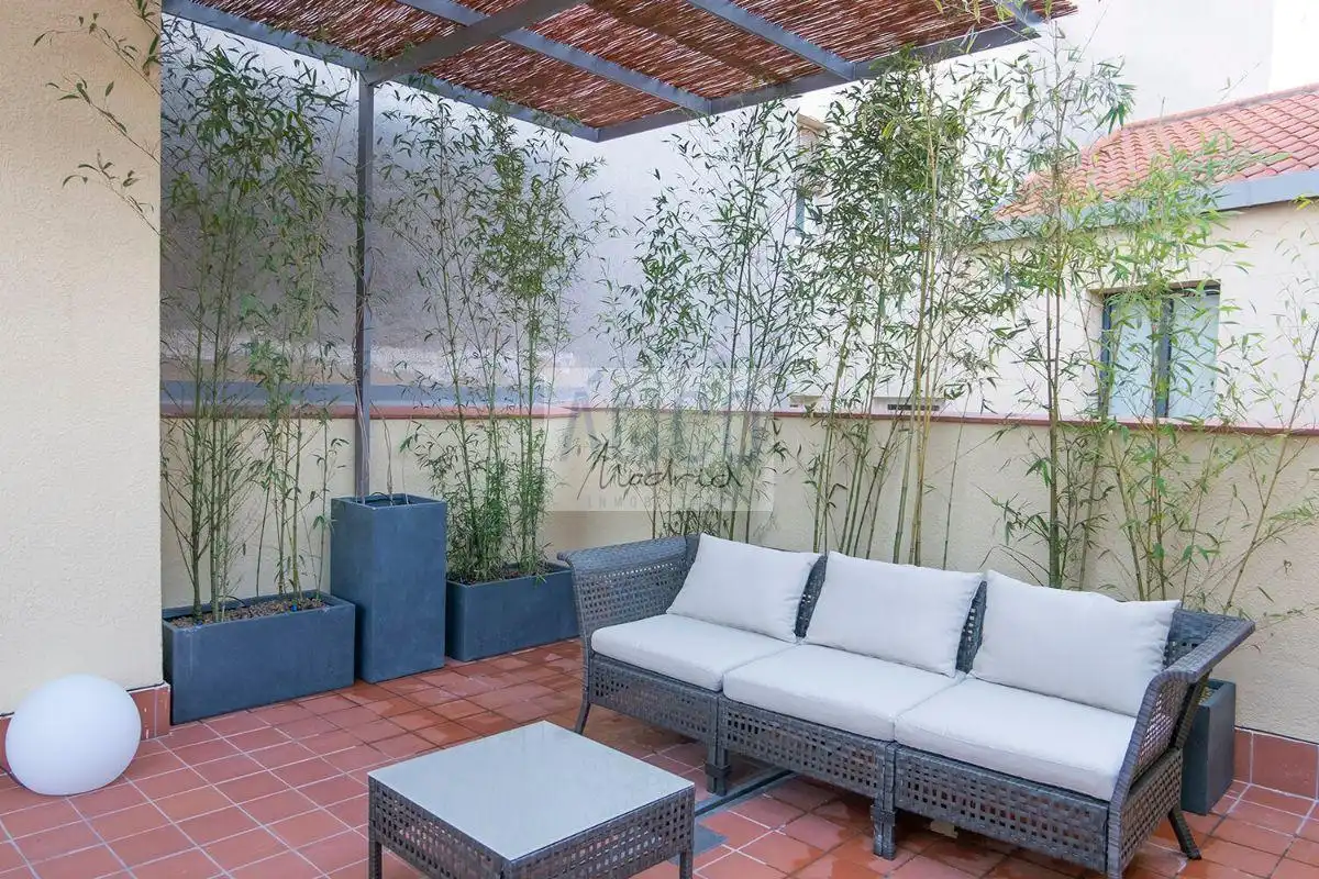 Terrassa de Àtic de lloguer en Madrid amb Aire condicionat, Terrassa i Moblat