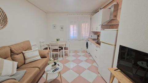 Foto 5 von Erdgeschoss zur Miete in Calle Cartas, Centro Ciudad, Plasencia