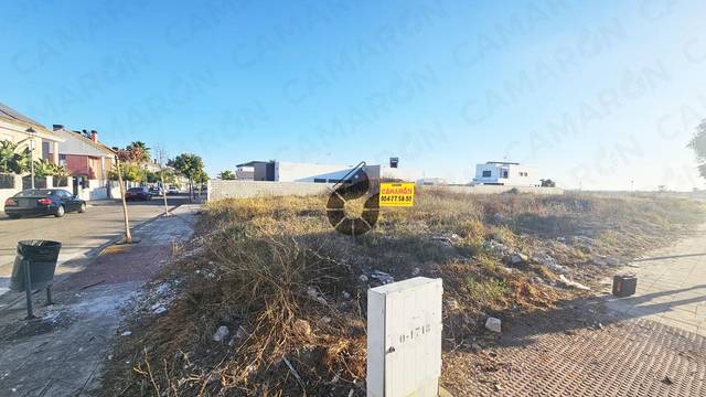 Terreno residencial en Venta en Palomares del Río
