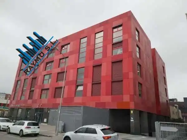 Vista exterior de Garatge en venda en Madrid