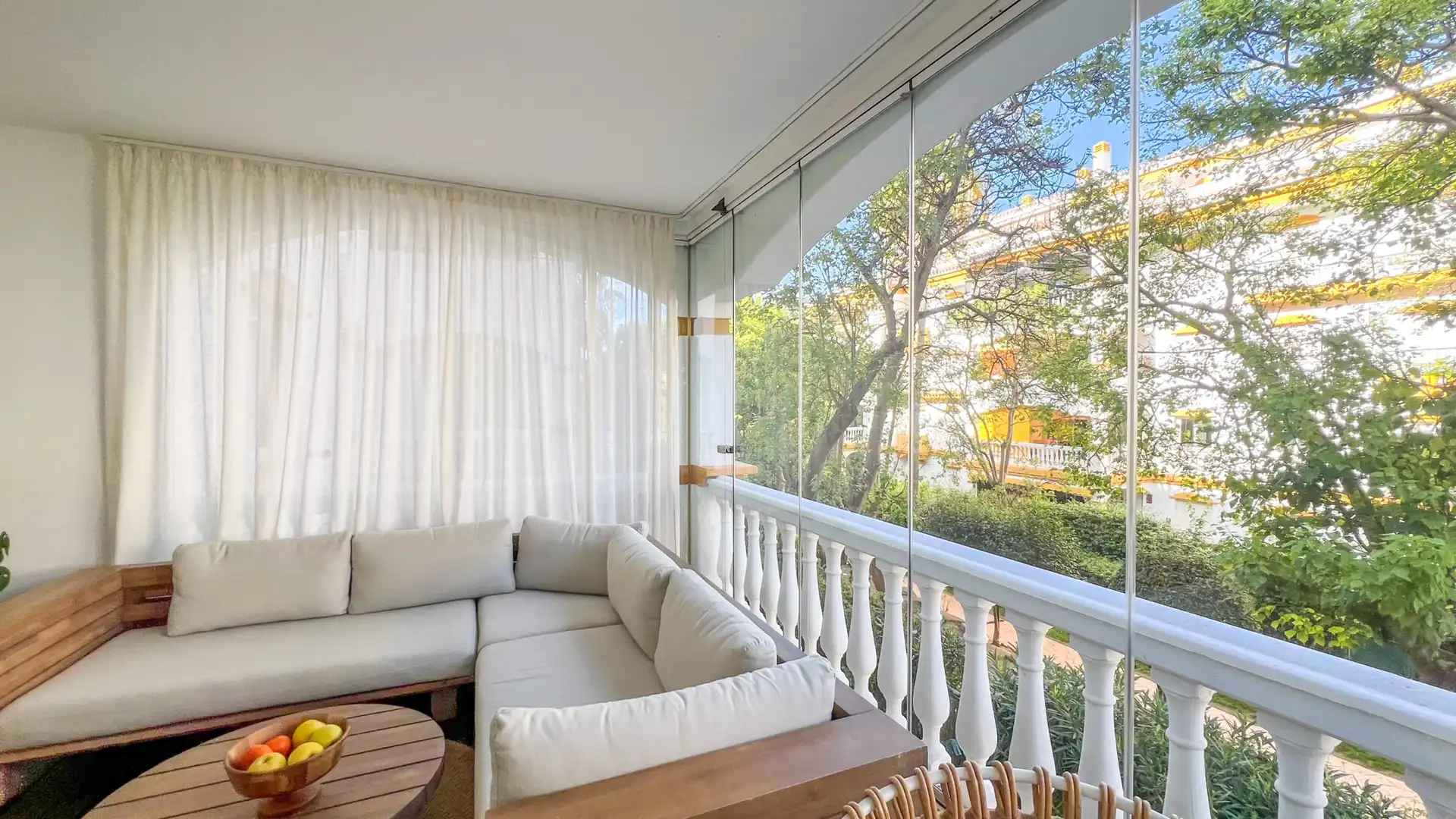 Terrassa de Apartament en venda en Marbella amb Terrassa i Piscina comunitària