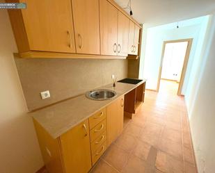 Cuina de Apartament en venda en Alcanar amb Alarma i Piscina comunitària
