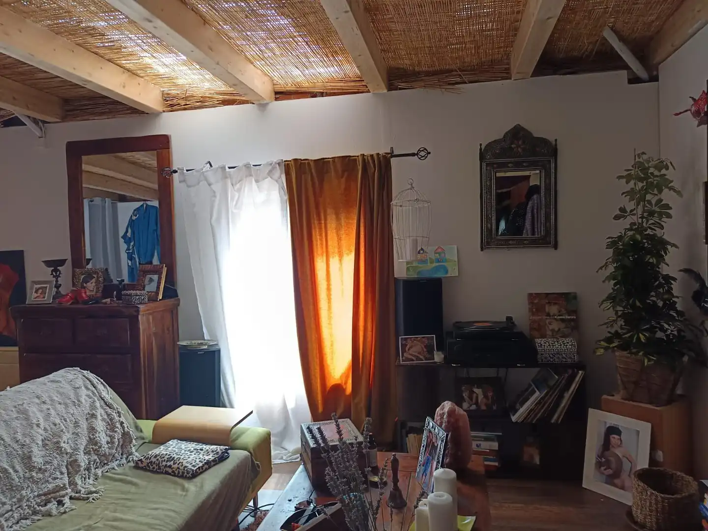 Sala de estar de Casa o chalet en venta en Colungo con Aire acondicionado, Calefacción y Terraza