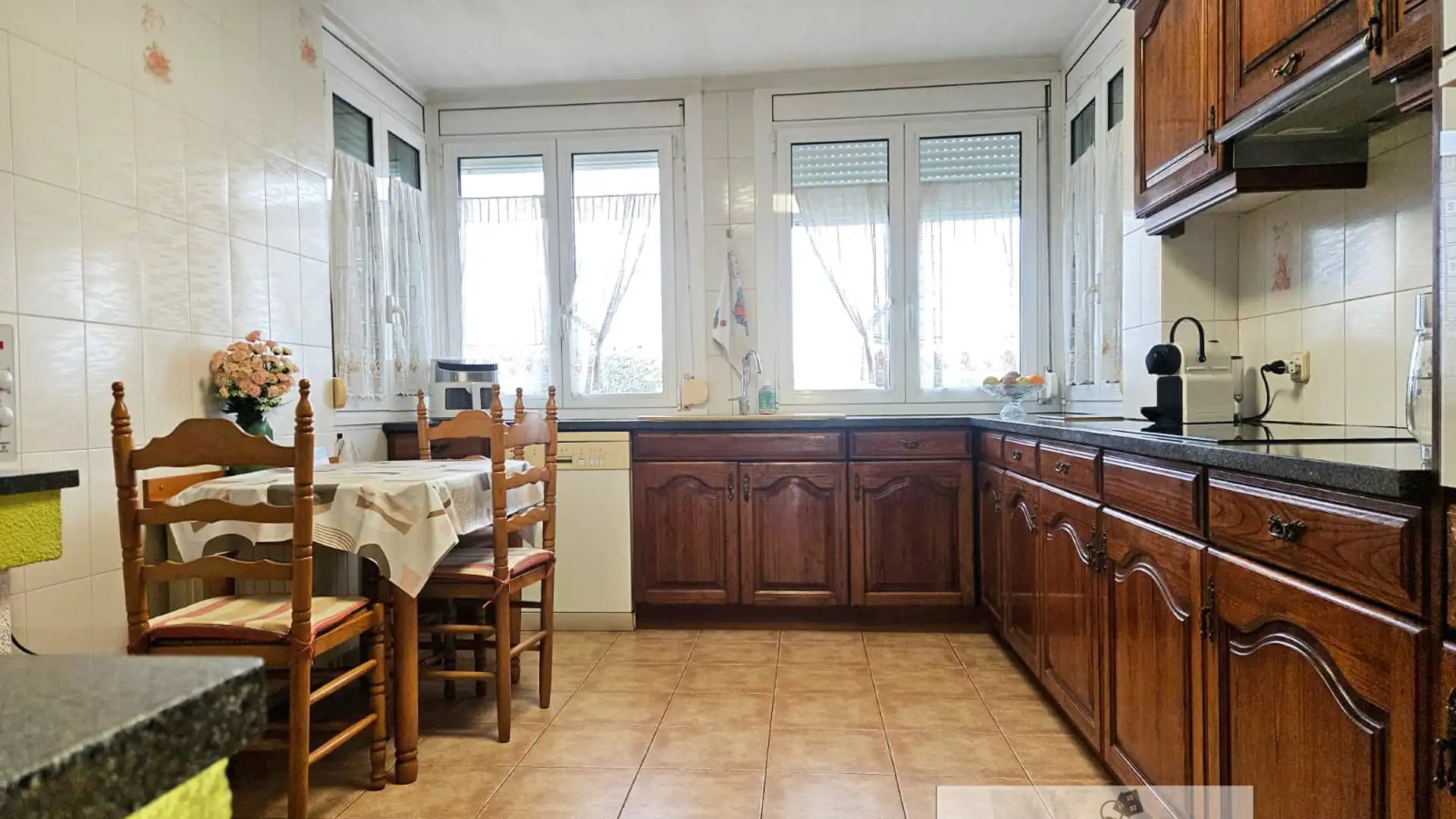 Cocina de Casa o chalet en venta en Sils con Calefacción, Jardín privado y Terraza