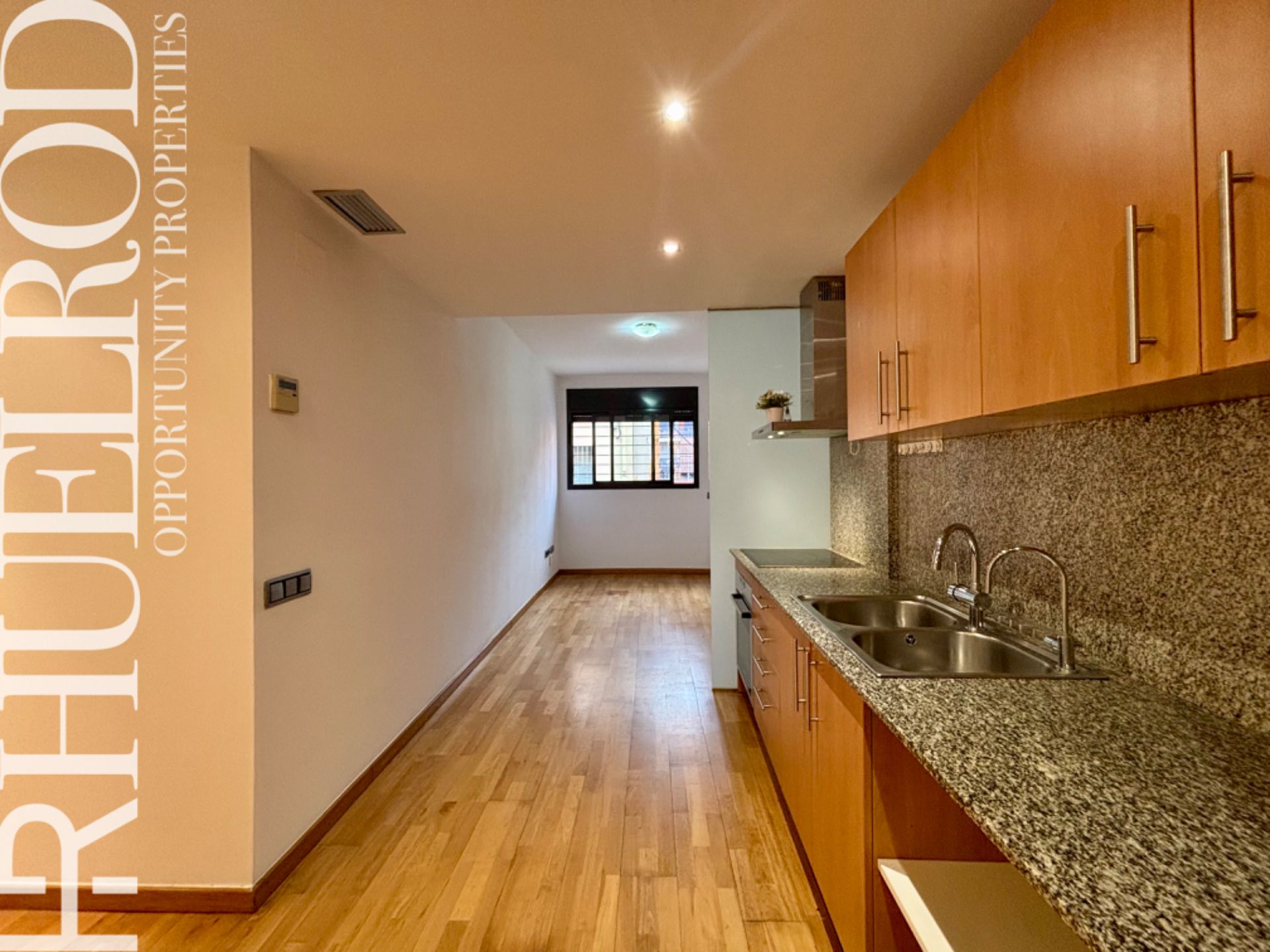 Kitchen of Flat for sale in Granollers  with Air Conditioner, Heating and Parquet flooring