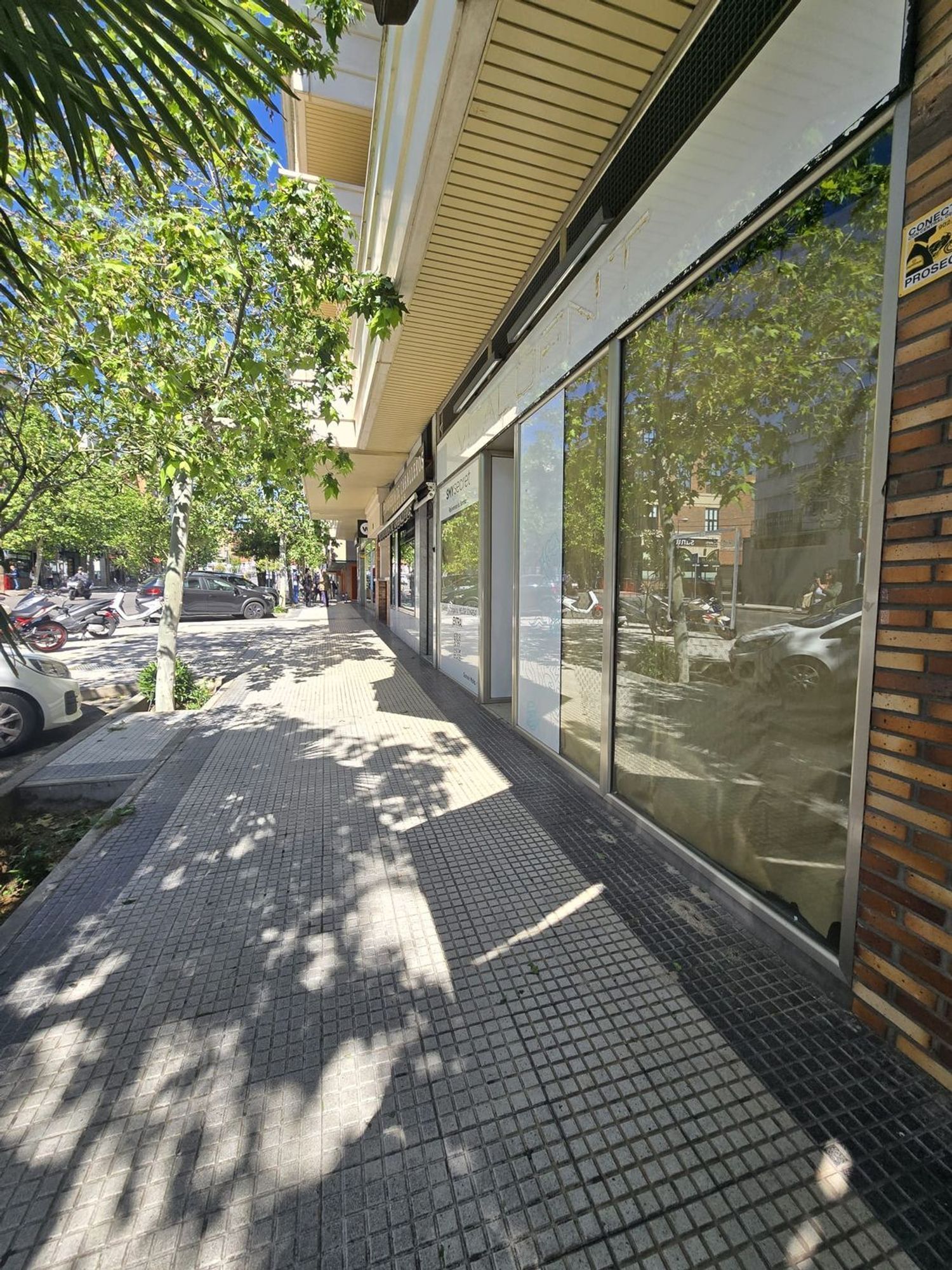 Außenansicht von Geschaftsraum miete in Majadahonda mit Klimaanlage