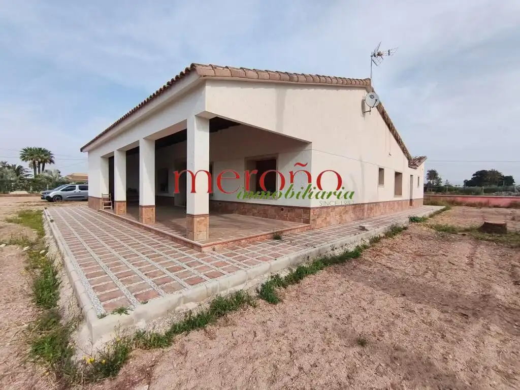 Vista exterior de Casa o chalet en venta en Elche / Elx con Terraza