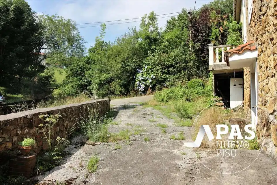 Casa o chalet en venta en Riotuerto con Calefacción, Jardín privado y Terraza