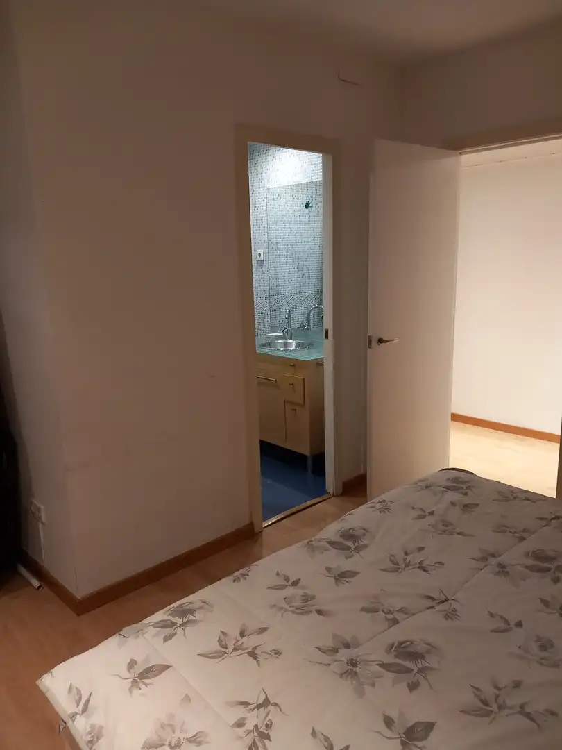 Bedroom of Study for sale in Barcelona  with Air Conditioner, Heating and Furnished