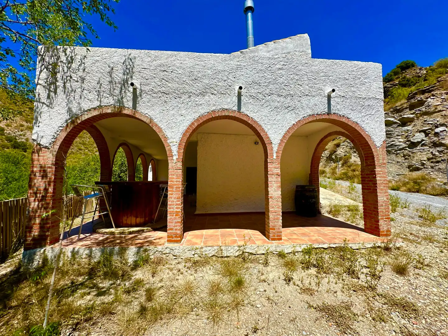 Vista exterior de Finca rústica en venda en Sierro amb Aire condicionat, Calefacció i Jardí privat