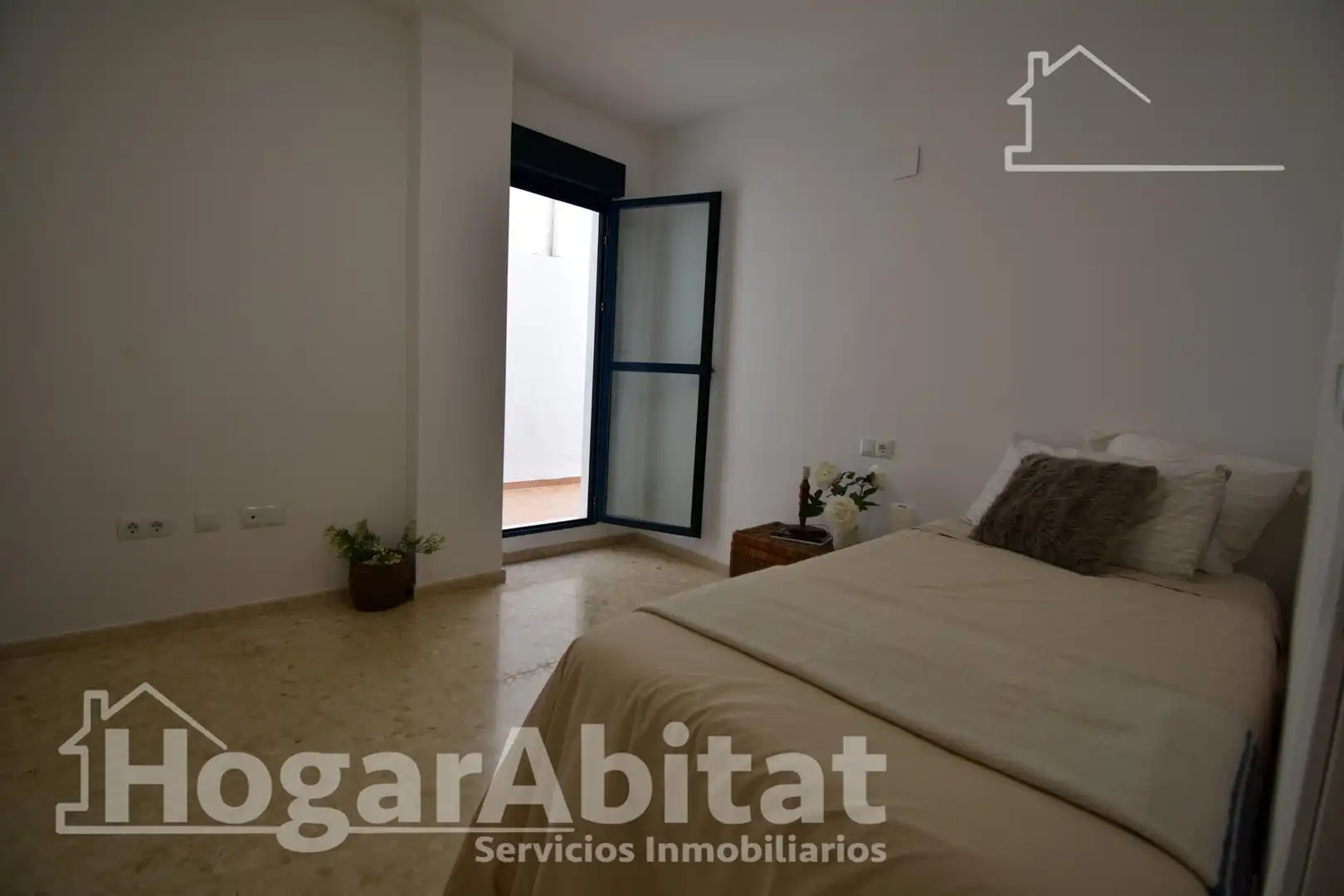 Bedroom of Flat for sale in Oliva  with Air Conditioner, Heating and Terrace