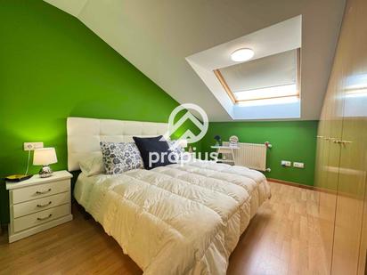 Bedroom of Attic for sale in Llanes  with Heating, Parquet flooring and Furnished