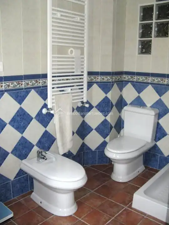 House for sale in Torre de Santa María, imagen 5