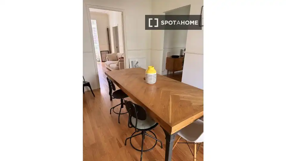 Comedor de Piso de alquiler en Sant Boi de Llobregat con Aire acondicionado, Calefacción y Amueblado