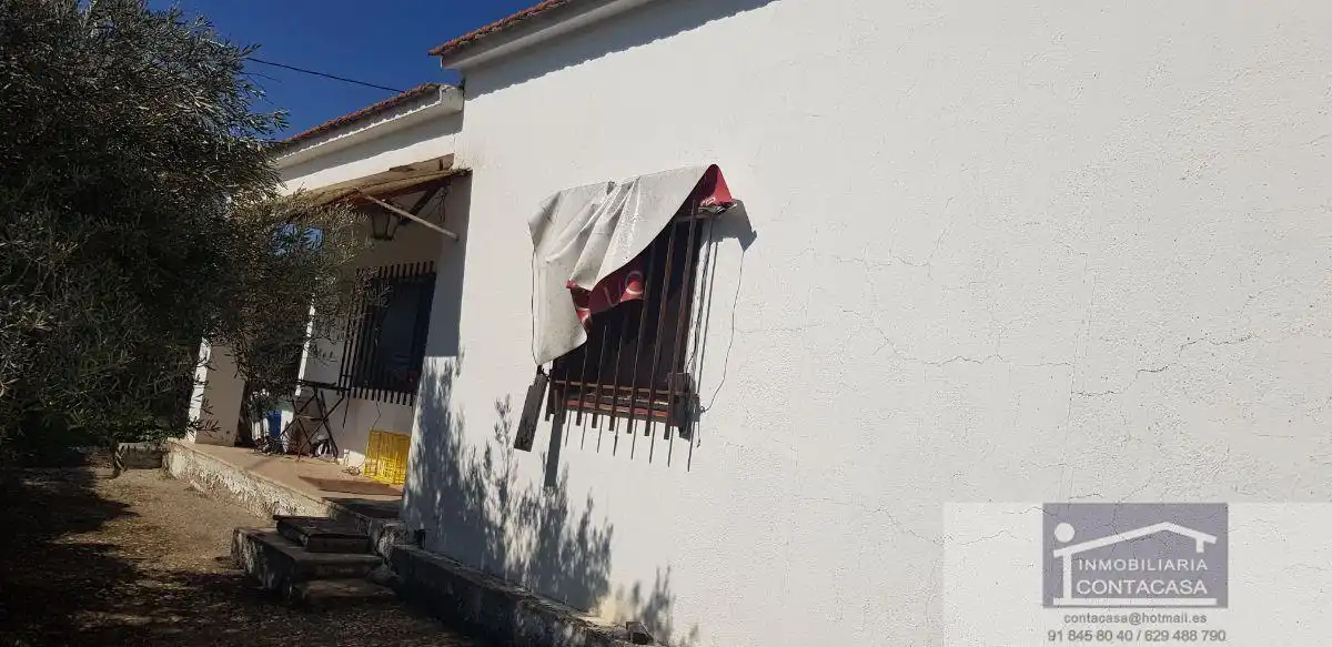 Vista exterior de Finca rústica en venda en Loranca de Tajuña
