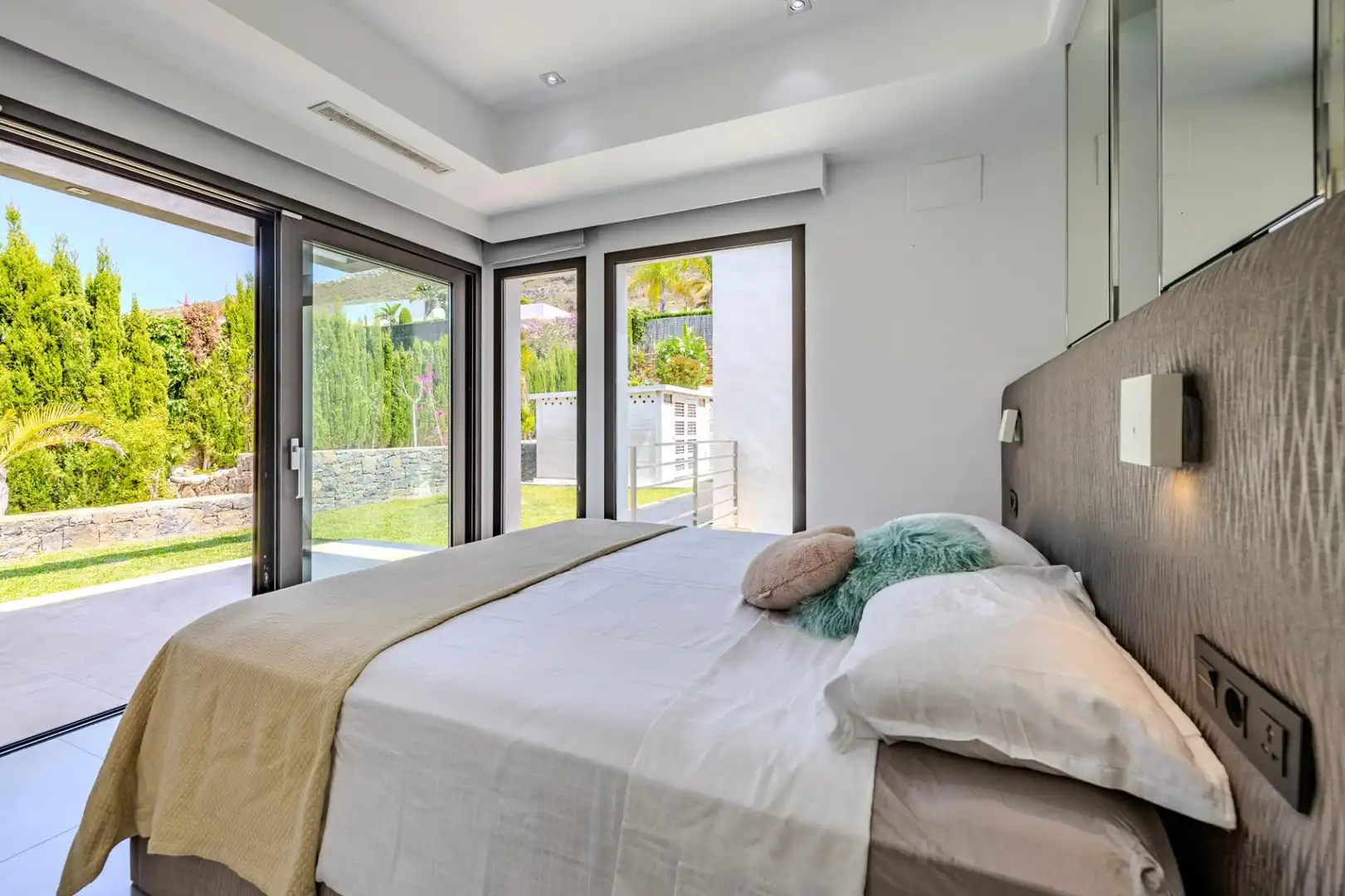 Bedroom of Houses for sale in Jávea / Xàbia  with Air Conditioner, Heating and Private garden