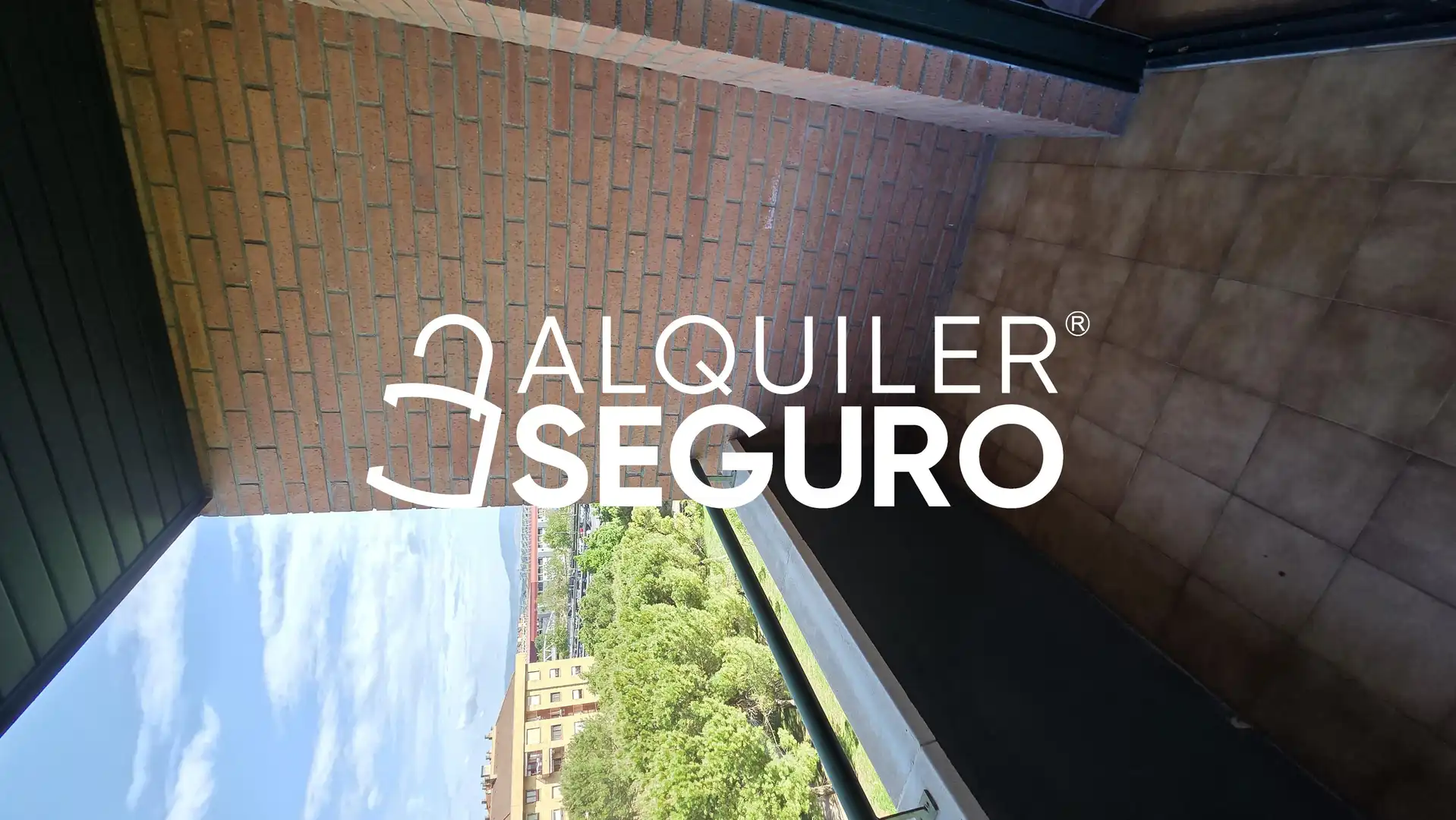 Piso de alquiler en Joan Miro , San Adrián