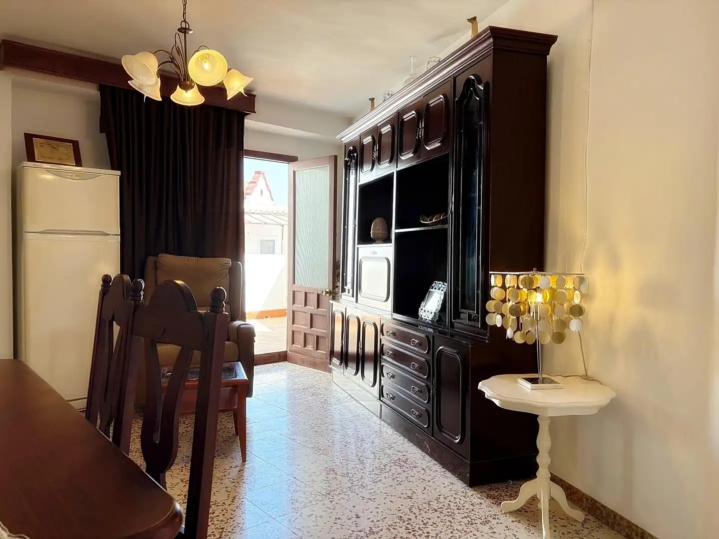 Sala de estar de Finca rústica en venta en Yunquera con Jardín privado, Terraza y Balcón