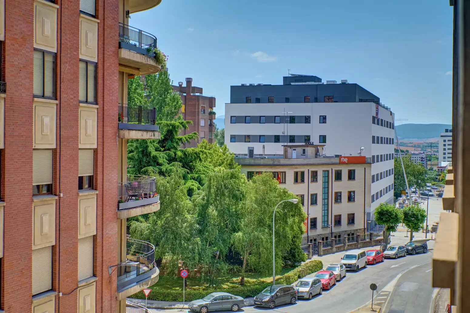 Vista exterior de Pis en venda en  Pamplona / Iruña amb Calefacció, Parquet i Traster