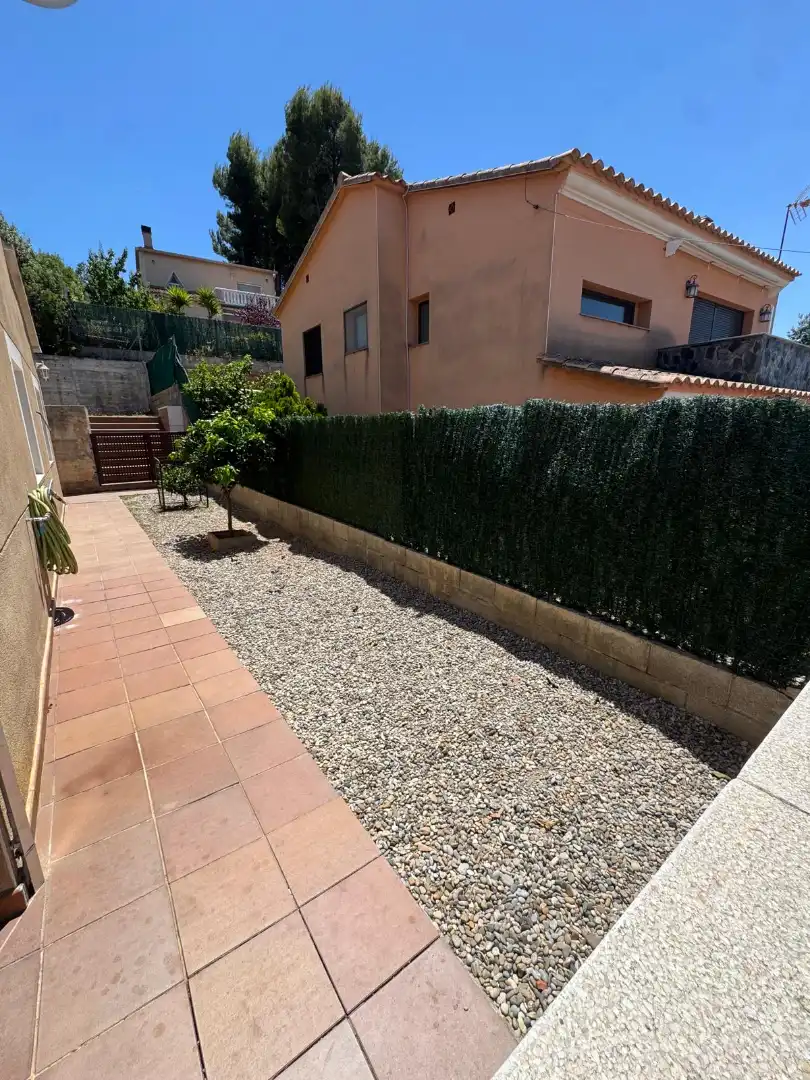 Jardín de Casa o chalet en venta en Abrera con Aire acondicionado, Jardín privado y Parquet