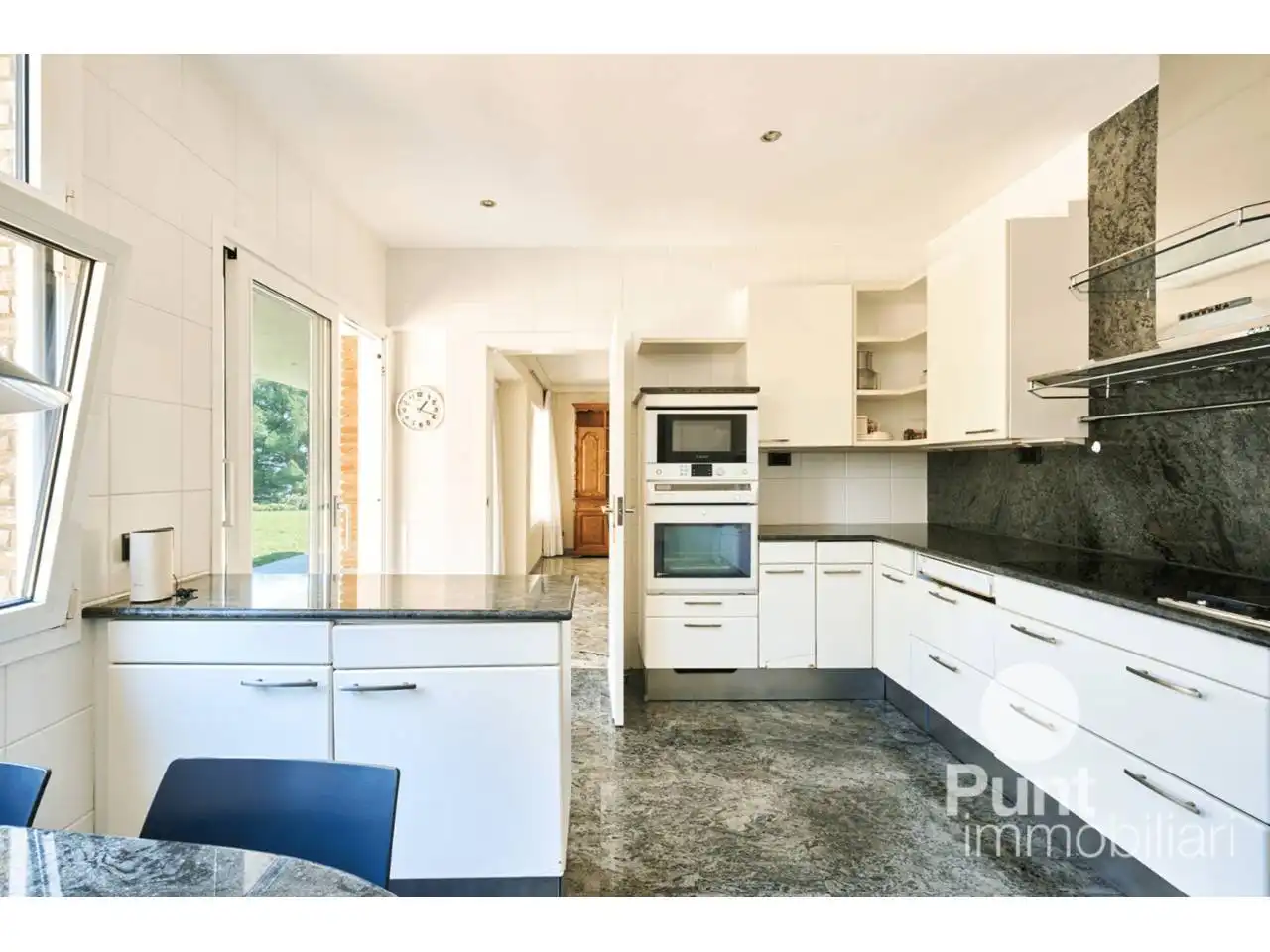 Cocina de Casa o chalet en venta en Premià de Dalt con Aire acondicionado, Calefacción y Jardín privado