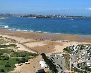 Vista exterior de Apartament en venda en Ribamontán al Mar amb Calefacció
