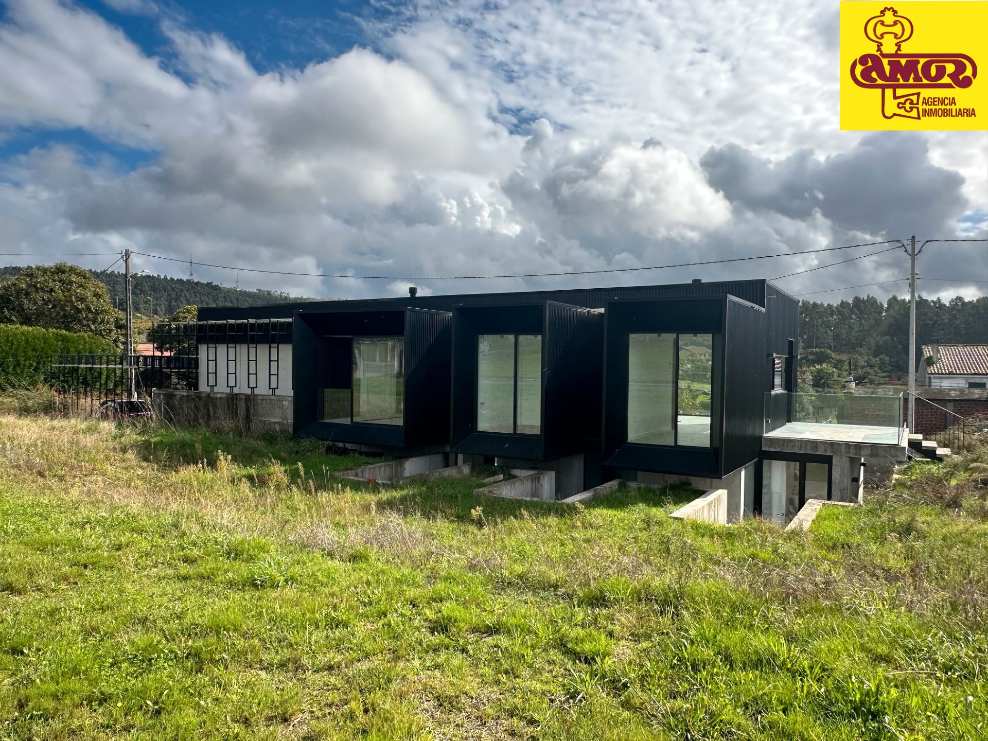 Exterior view of House or chalet for sale in Santiago de Compostela   with Air Conditioner, Heating and Private garden