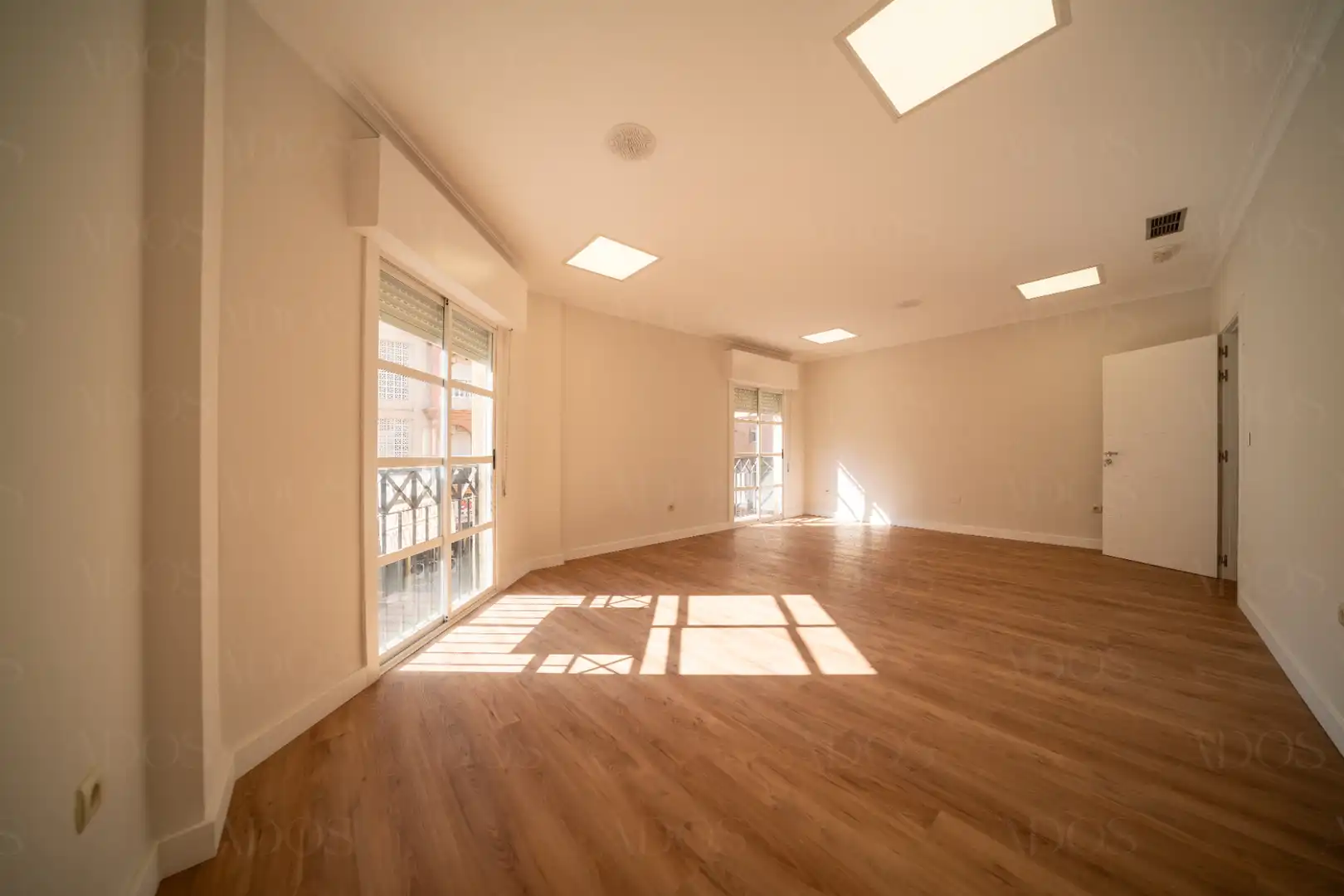 Büro zum Verkauf in Roquetas de Mar mit Klimaanlage