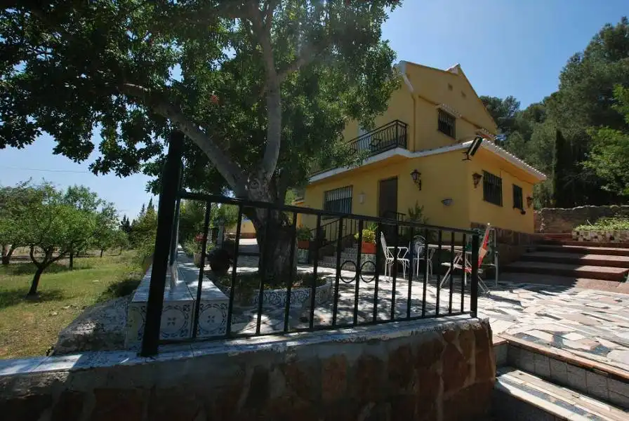 Casa o xalet en venda a Casinos