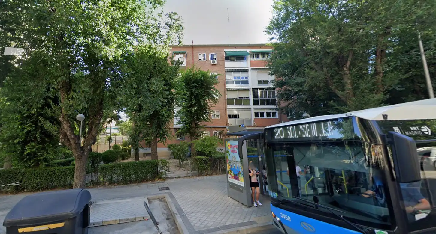 Vista exterior de Casa o xalet en venda en Madrid